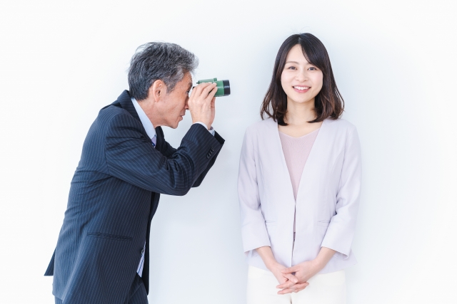 顔採用を取り入れている代表的な業界と職種