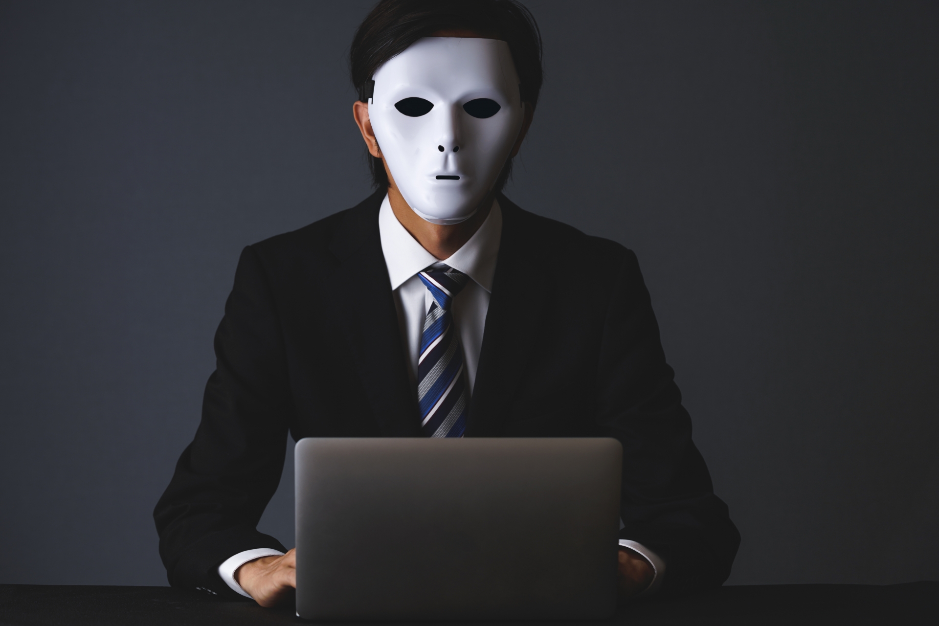 ブラックなIT企業の共通点