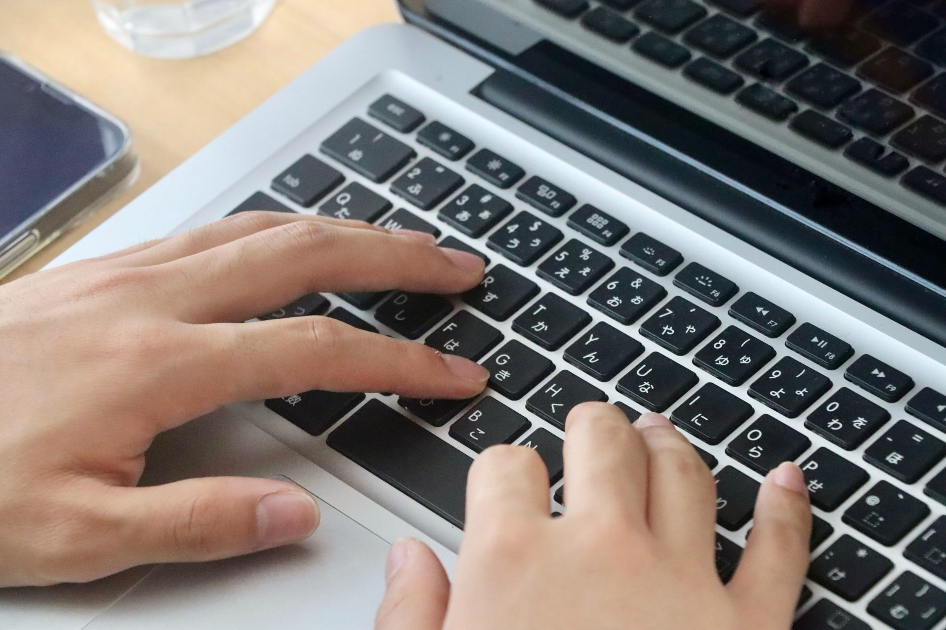 ES（エントリーシート）添削に役立オススメつAIツールの活用法